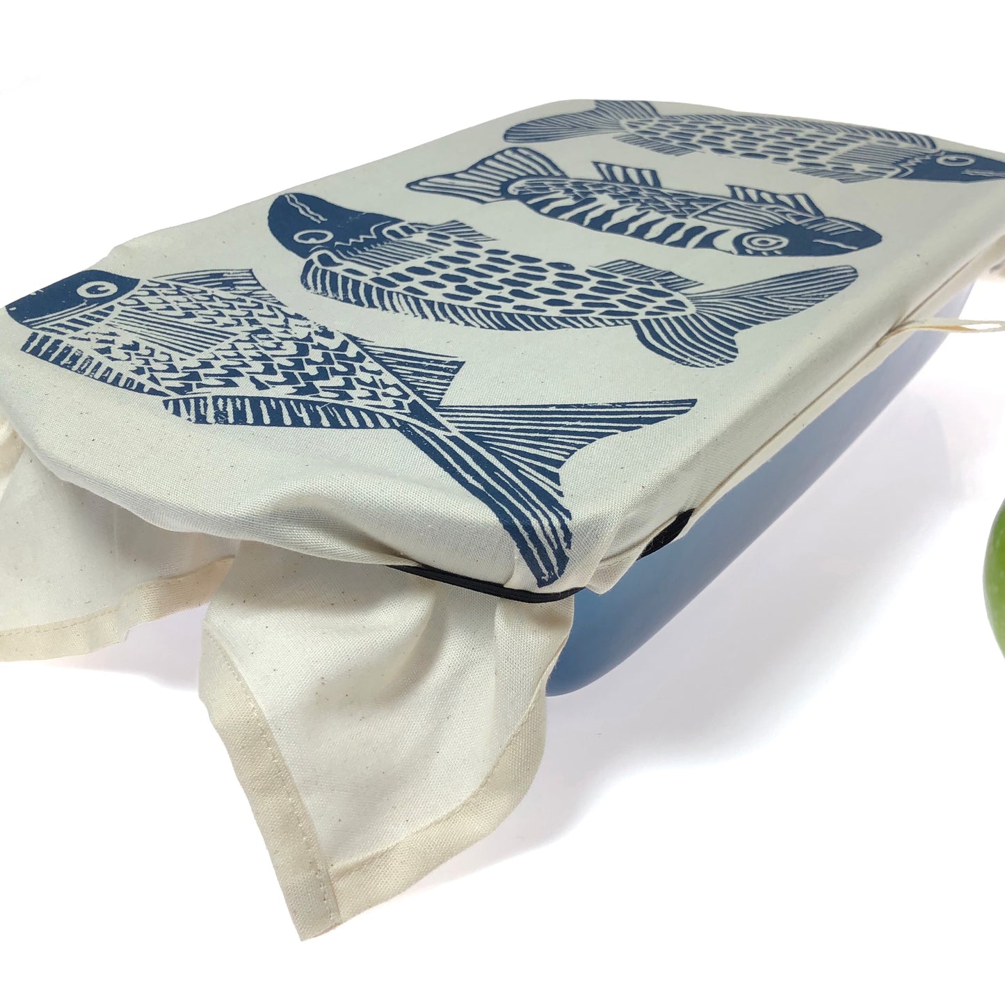 Dish and Casserole Cloth Cover Rectangle Fish Print | casserole dish with handles