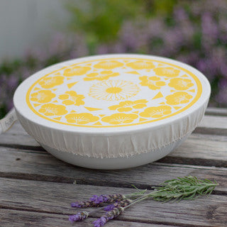 Halo Dish and Bowl Cover Large Edible Flowers | Johanna Linde